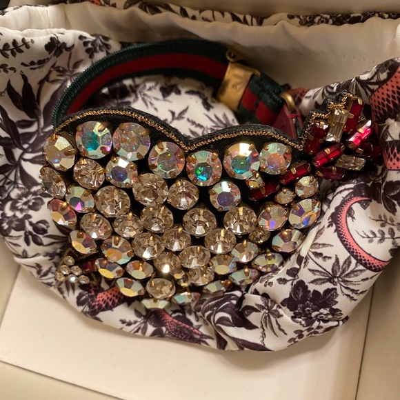 NWT GUCCI HEART WEB BRACELET - Picture 2 of 8